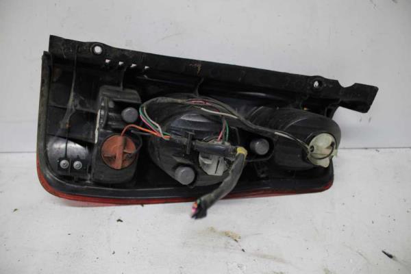 FEU ARRIERE GAUCHE HYUNDAI - Vue 2